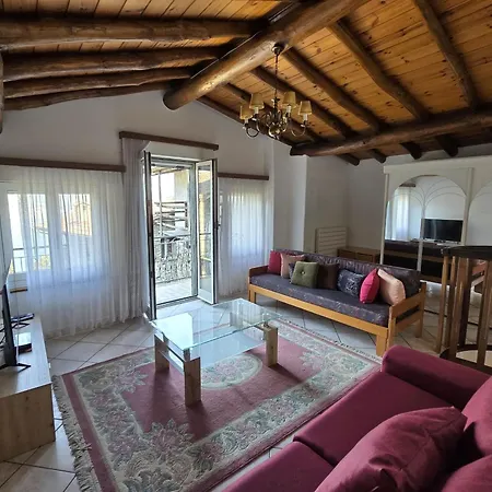 Dom wakacyjny Casa Staleta By Holap Sa *